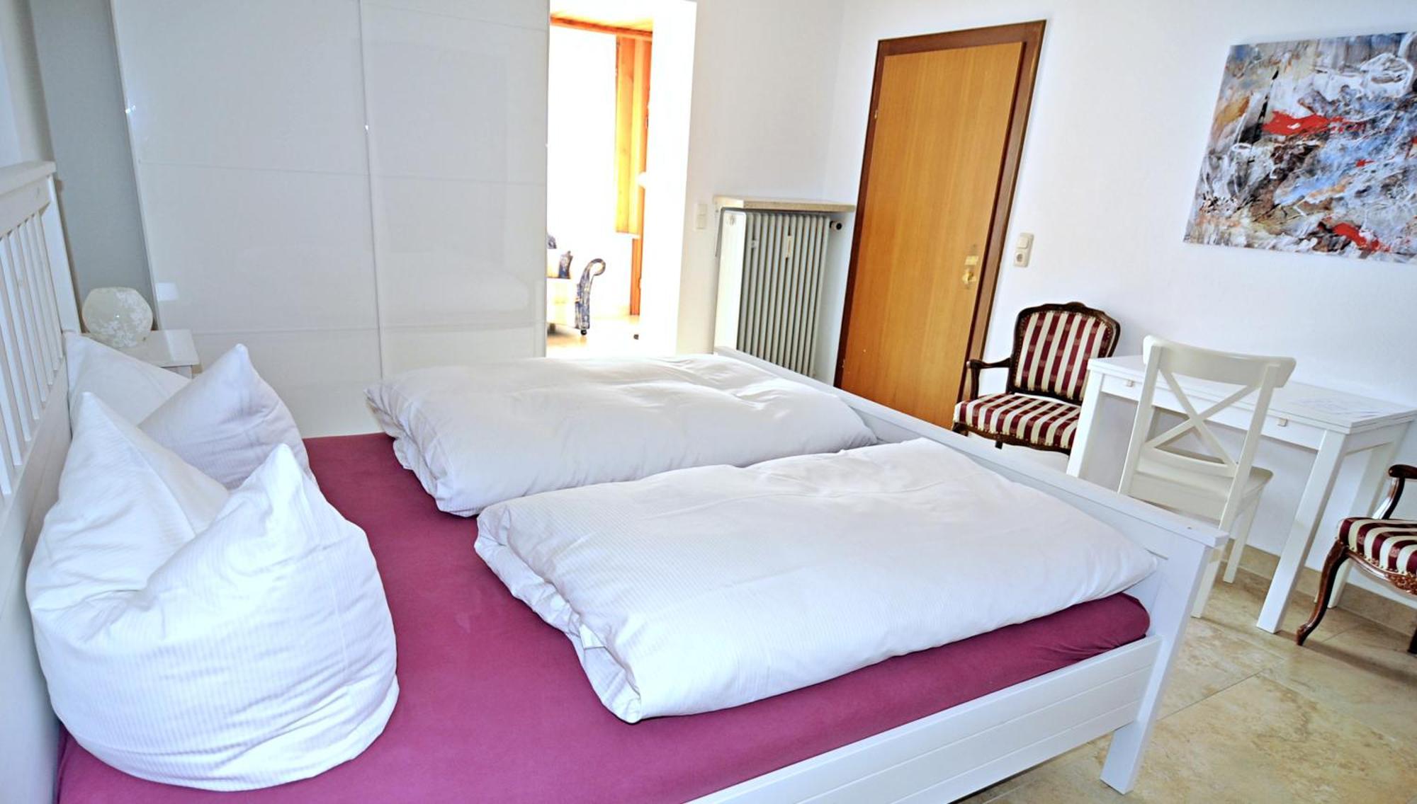Hotel Garni Demmel Bruckmuhl Bagian luar foto